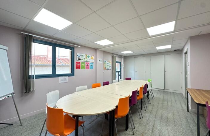 Bureaux de caractère à vendre – Un lieu de vie ou de travail d’exception — photo 3