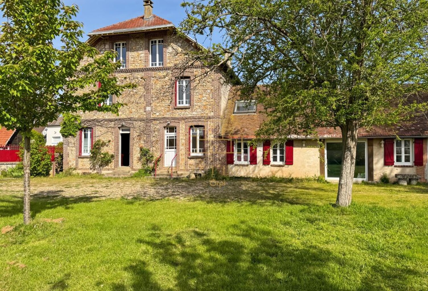 Maison à vendre avec dépendances à 5min d'Évreux — photo 1