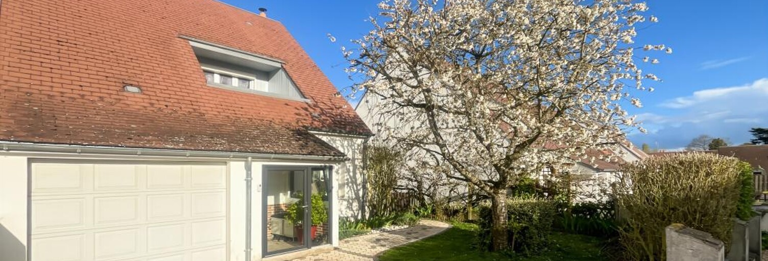 Maison 5 Pièces 100 m² à vendre à La Chapelle-Saint-Mesmin (45380)