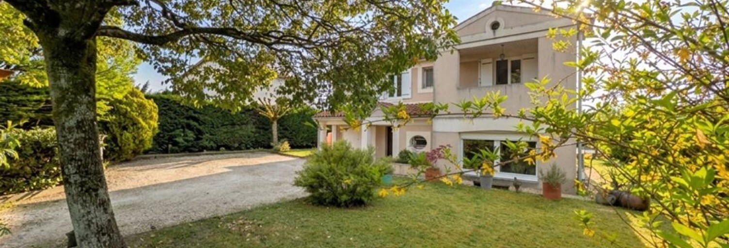 Maison 5 Pièces 160 m² à vendre à Châteaubernard (16100)