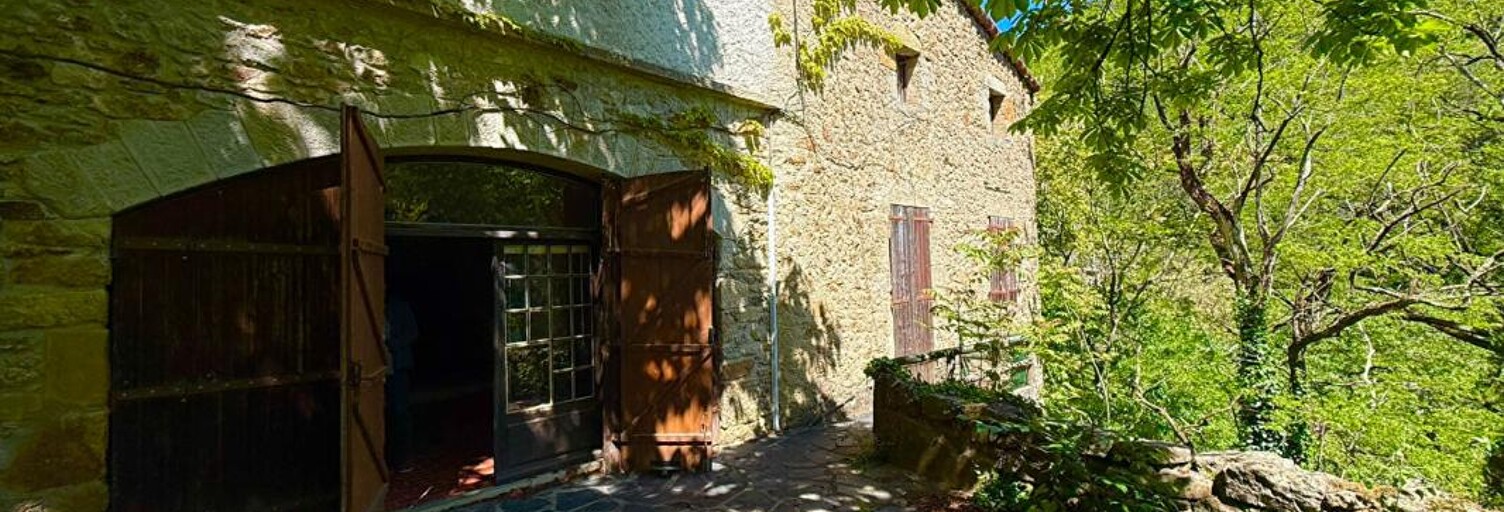 Maison 7 Pièces 200 m² à vendre à Tauriers (07110)