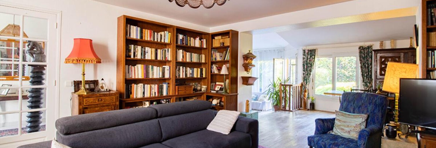 Maison 6 Pièces 151 m² à vendre à Mazamet (81200)