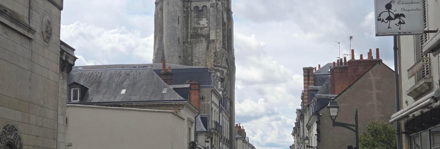 Commerce  35 m² à louer à Tours (37000)