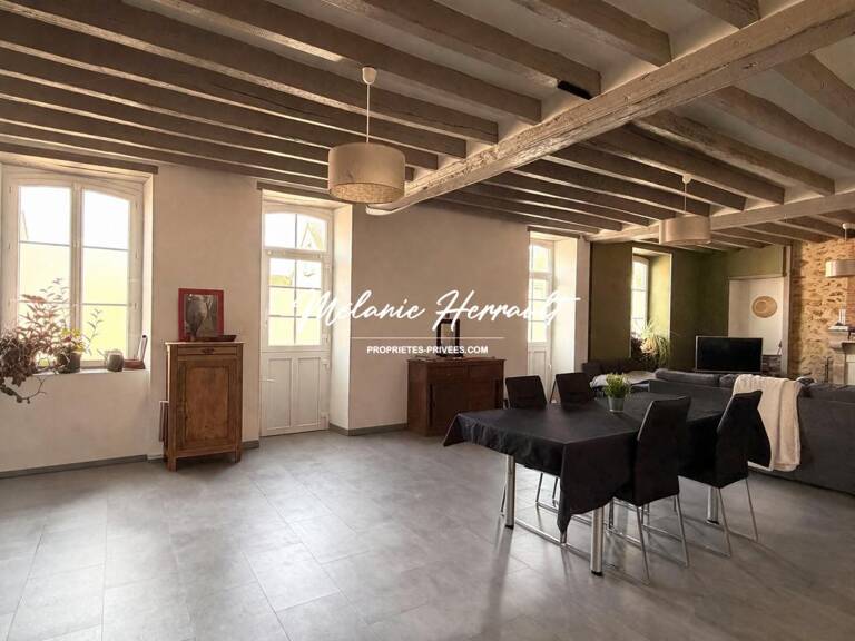 Maison semi-mitoyenne - 5 chambres - Neuville sur Sarthe (72190) — photo 1