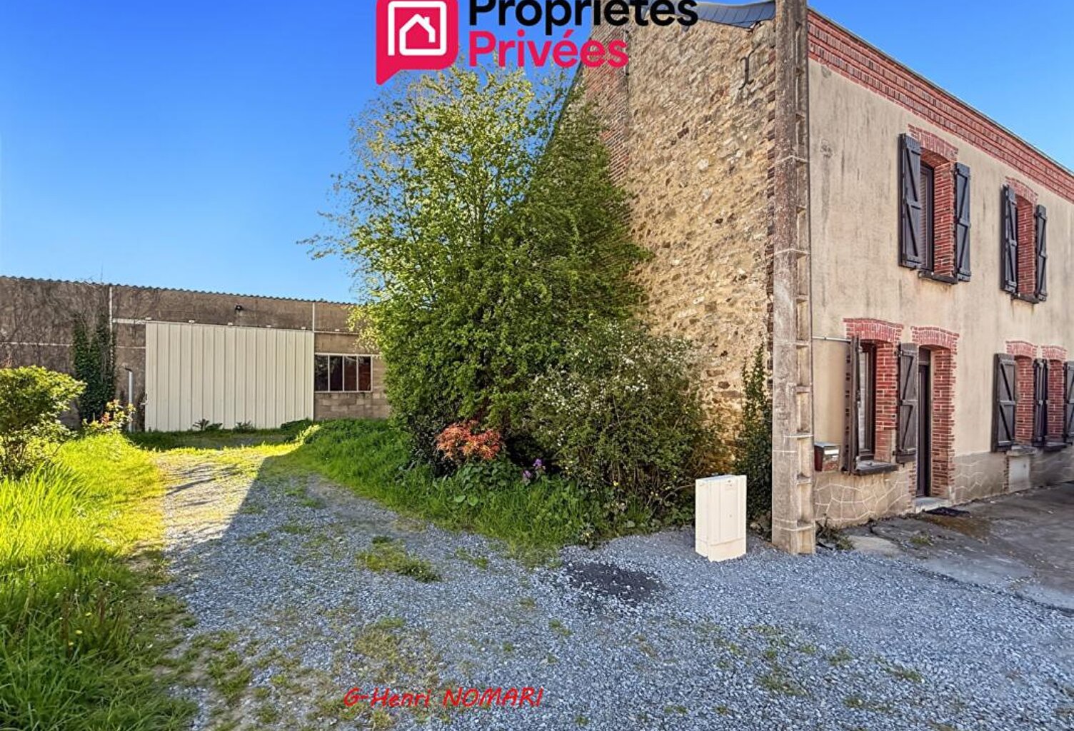 Maison Villepot 7 pièce(s) 165 m2, 4 Chambres, terrain de 745m² — photo 1