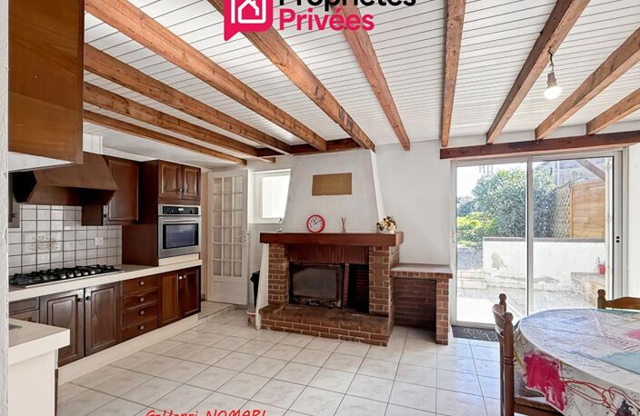 Maison Villepot 7 pièce(s) 165 m2, 4 Chambres, terrain de 745m² — photo 4