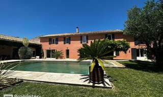 Maison 8 Pièces 308 m² à vendre à Orange (84100)