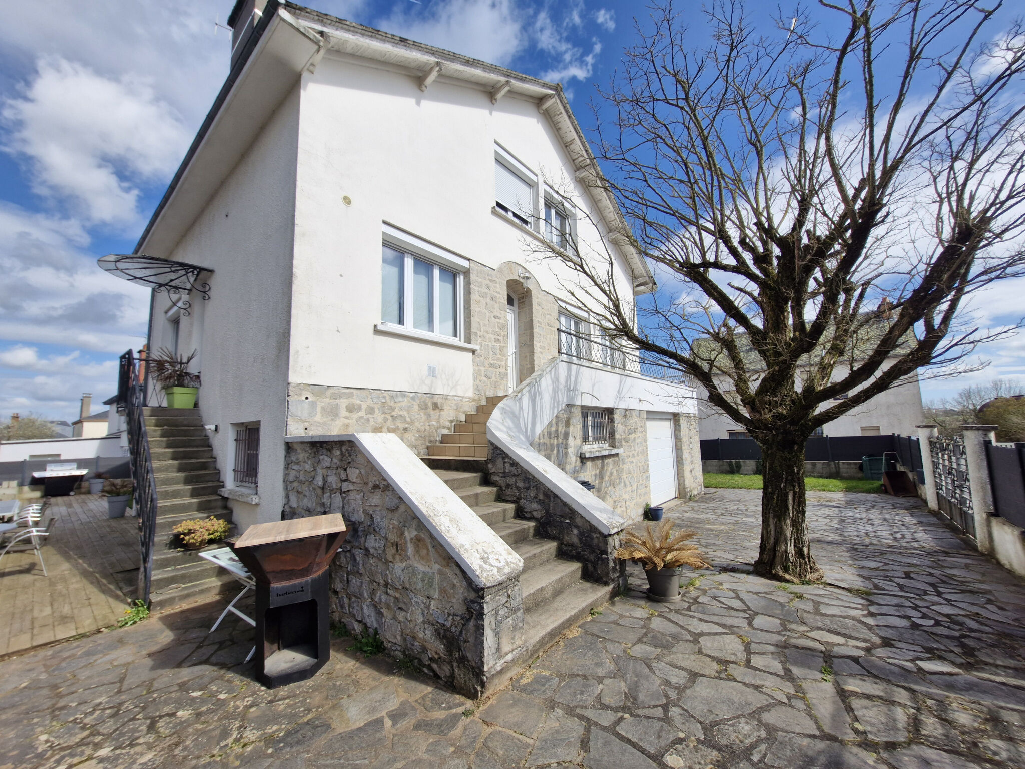 Villa / Maison  T8 à vendre Luc-la-Primaube 12450