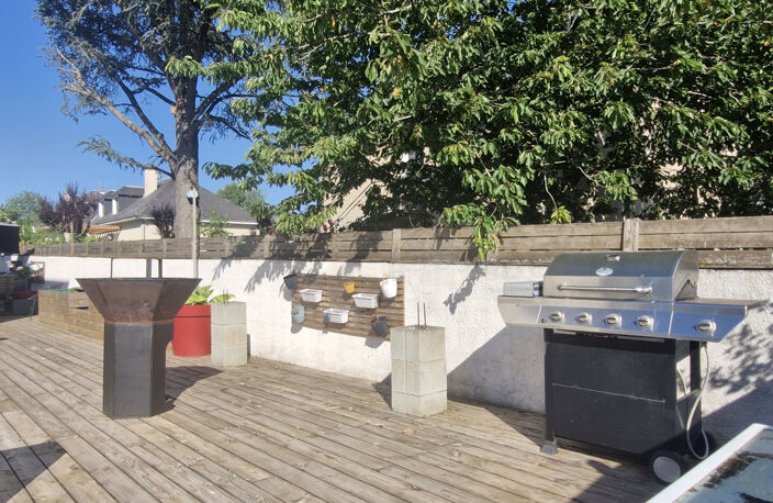 MAISON - 8 pièces - 180M2 — photo 5