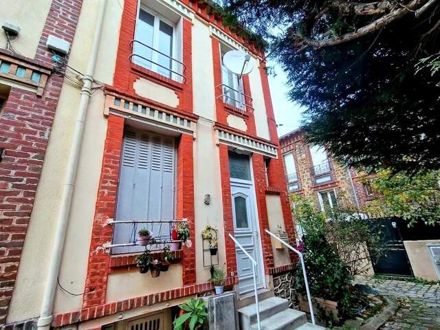 CHARMANTE MAISON DE VILLE 4 PIÈCES À NOISY-LE-SEC — photo du bien