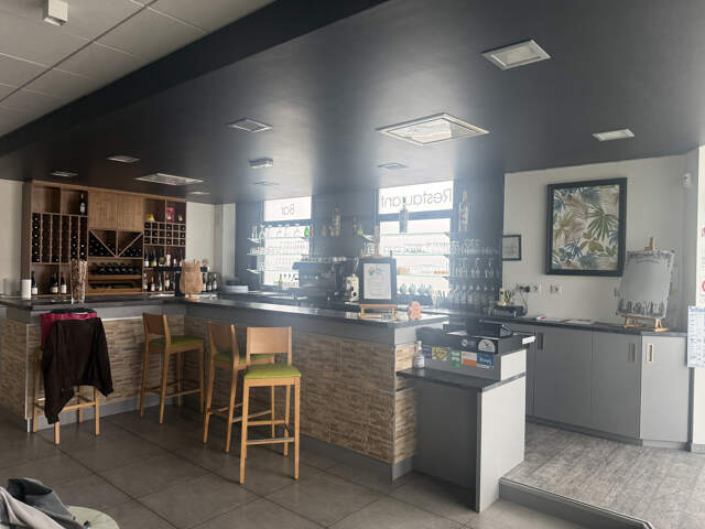 FONDS DE COMMERCE BRASSERIE ANGERS — photo du bien