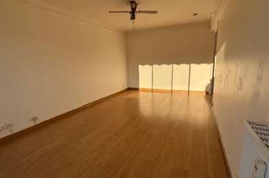 Appartement 1 pièces 810 €