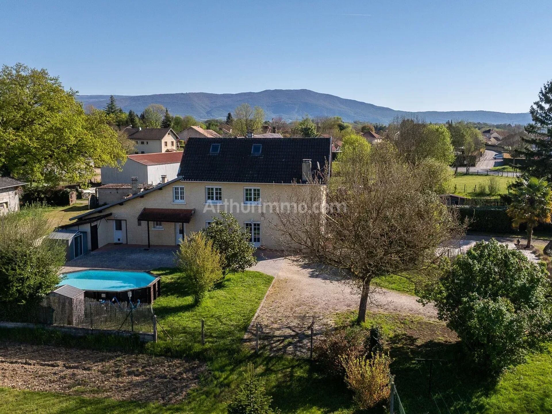 Maison 7 pièces 170 m² · à Morestel · 170 m² · 343 000 €