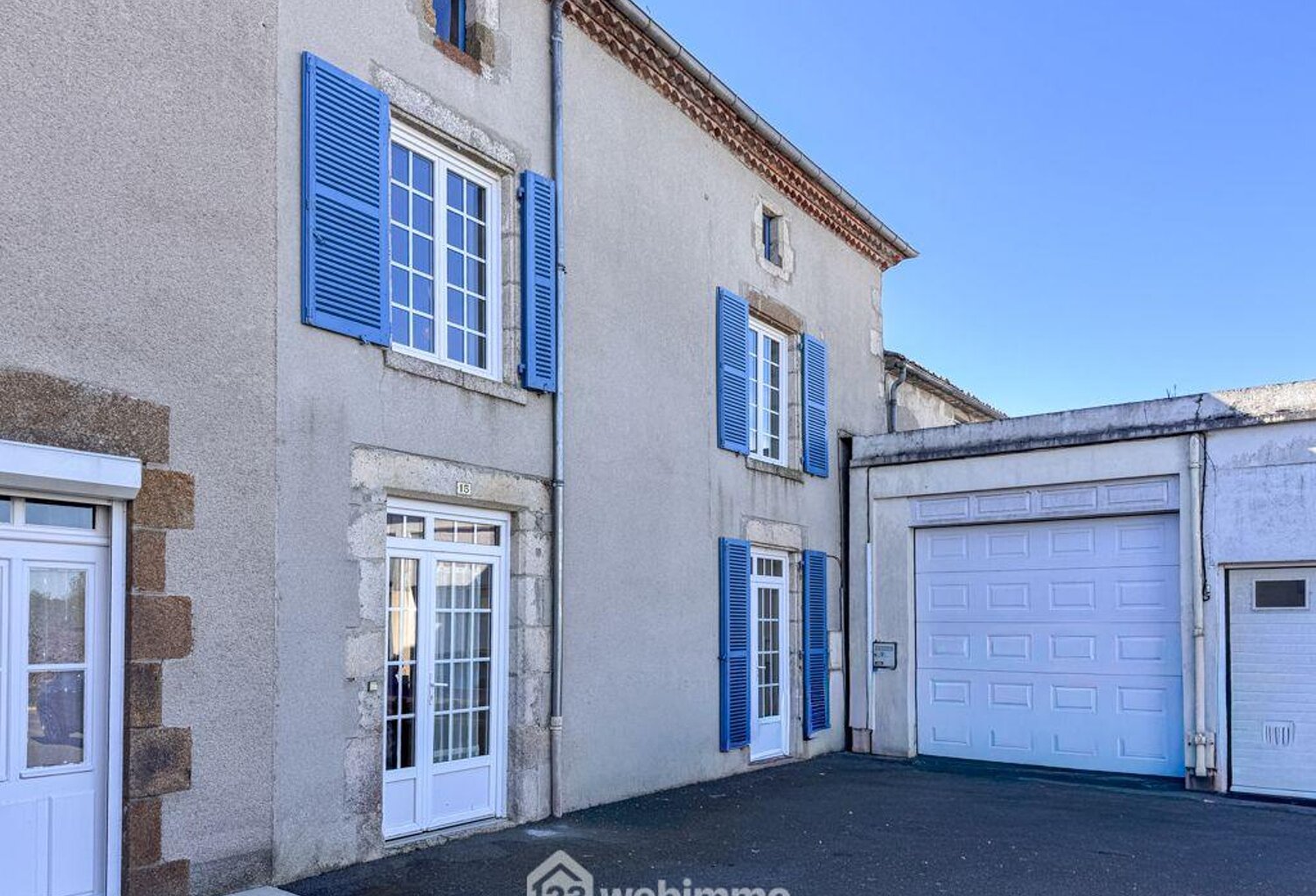 Maison - 180m² - Sèvremont — photo 1