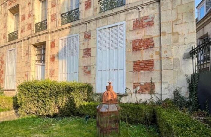 Maison - 237m² - NOYON — photo 2