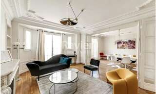 Appartement 5 Pièces 124 m² à louer à Paris 17 (75017)