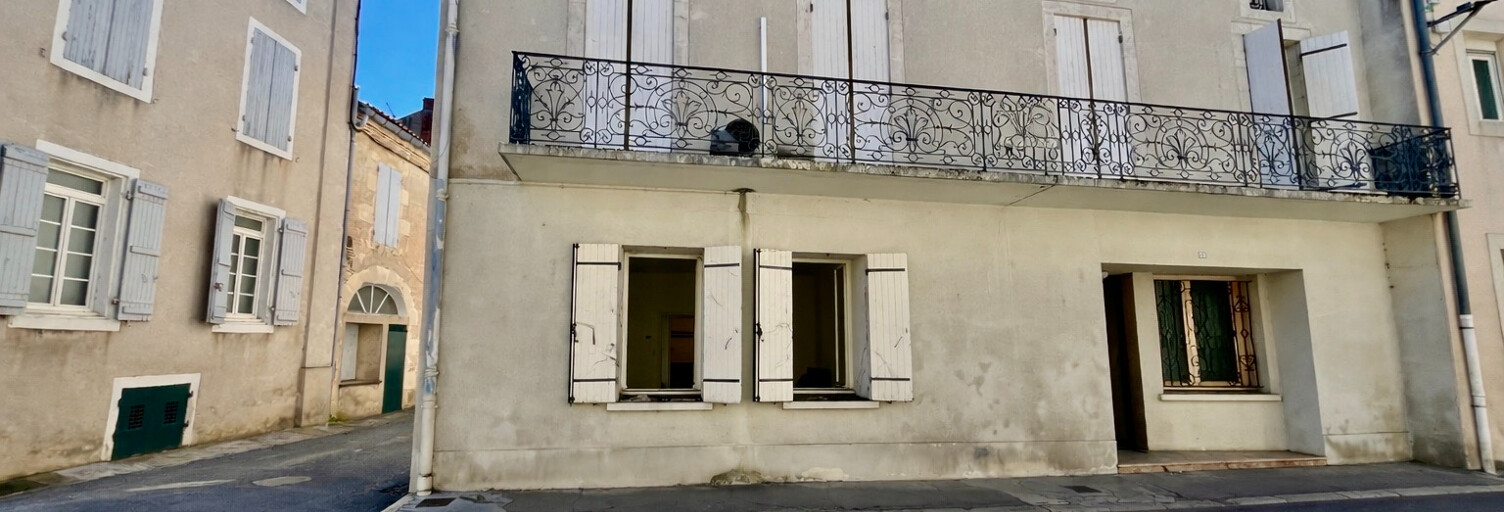 Immeuble  285 m² à vendre à Sainte-Livrade-sur-Lot (47110)