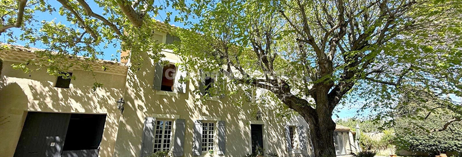 Maison 8 Pièces 210 m² à vendre à Monteux (84170)