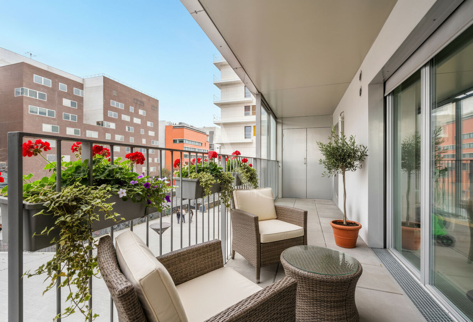 Lumineux 3 pièces avec terrasse — photo 1