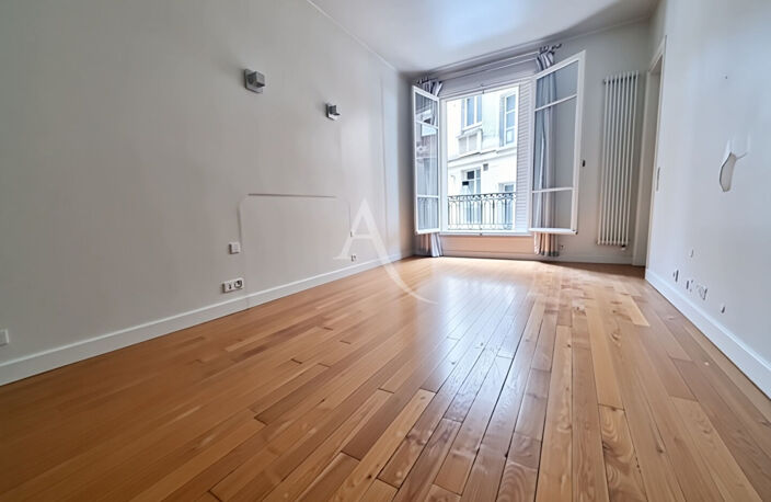 Quartier TERNES - beau 3 pièces avec balconnets — photo 4