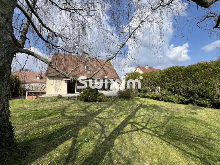 MAISON — photo 1