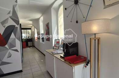 Commerce 3 pièces 955 €
