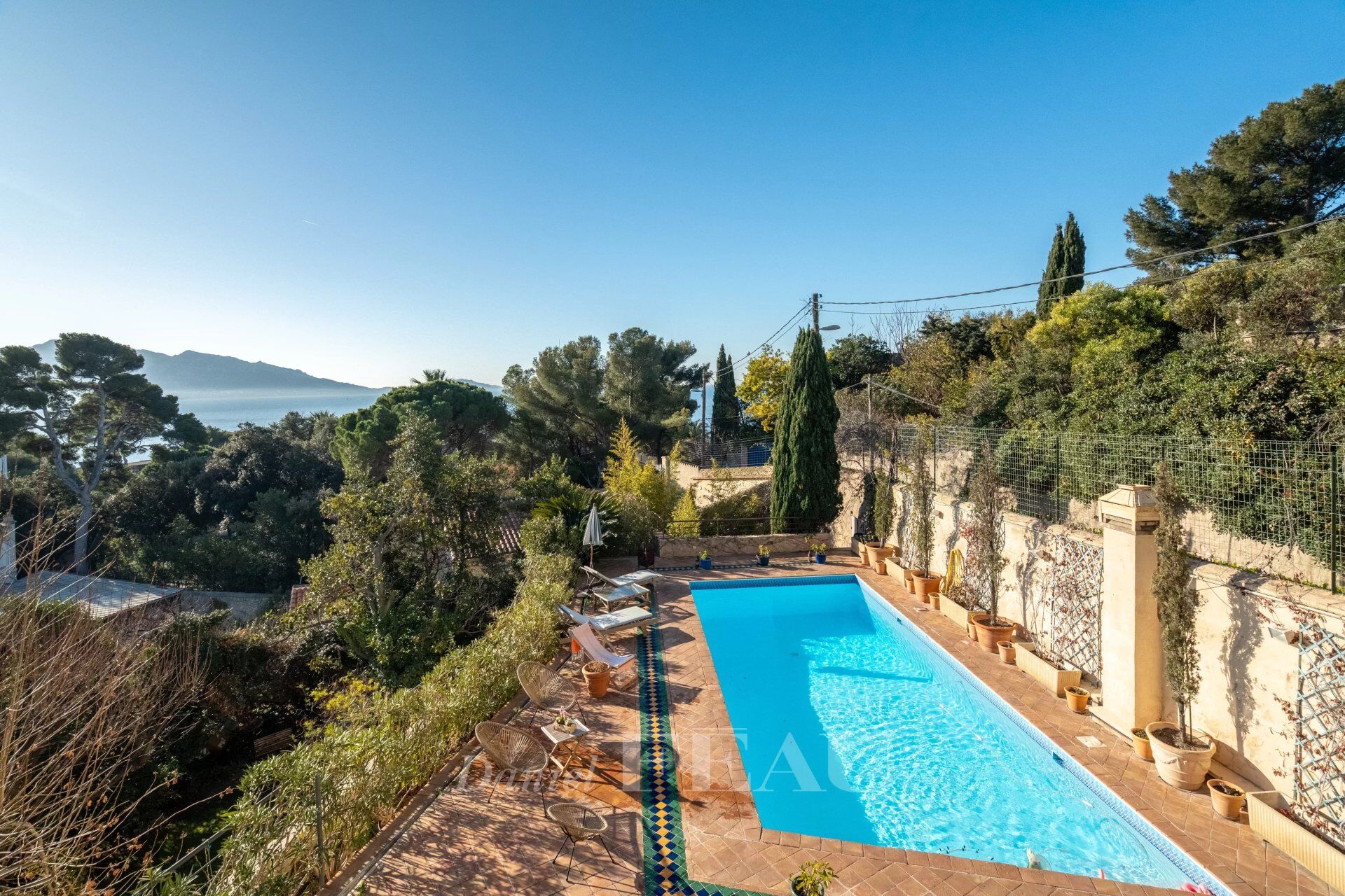 Villa / Maison  T9 à vendre Marseille 7eme 13007