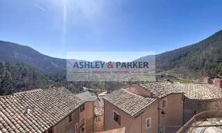 Appartement 4 Pièces 77 m² à vendre à Sausses (04320)