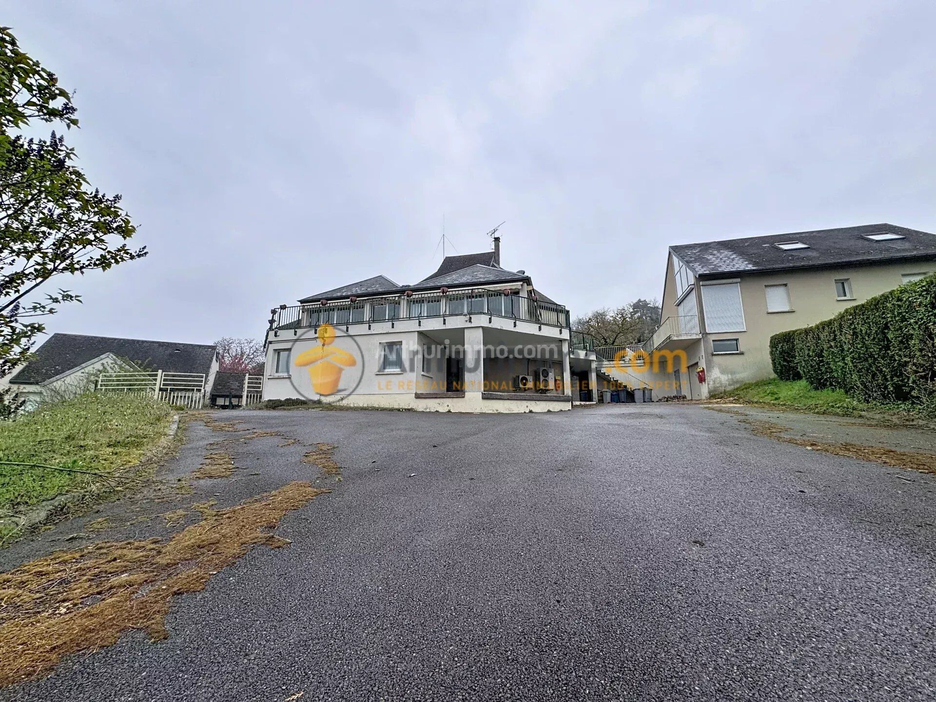 Immeuble 90 pièces 2900 m² · à Fismes · 2 900 m² · 1 200 000 €