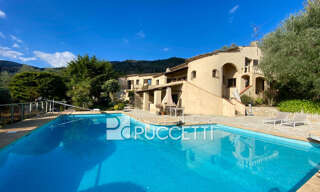 Maison 7 Pièces 220 m² à vendre à Vence (06140)