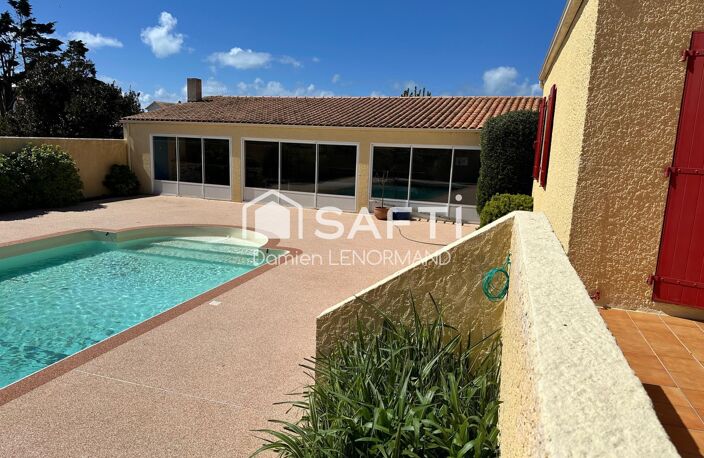 Grande maison  avec piscine centre de la cotiniere — photo 3