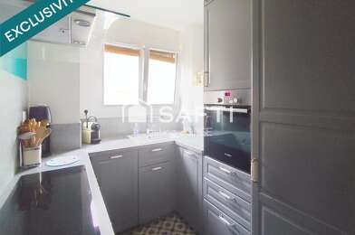 Appartement 3 pièces 240000 €