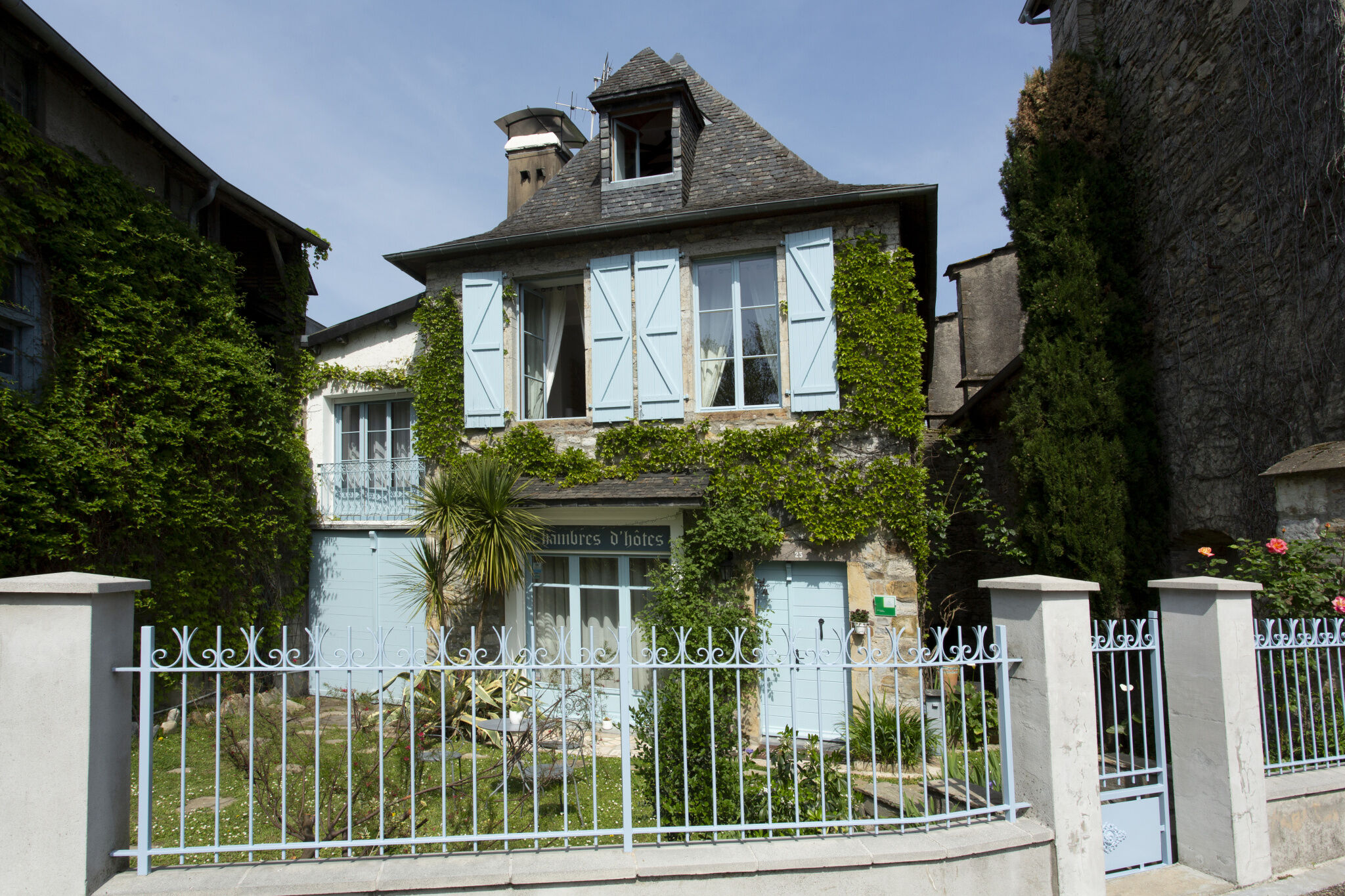 Villa / Maison  T10 à vendre Oloron-Sainte-Marie 64400