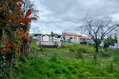 Terrain  229000 €