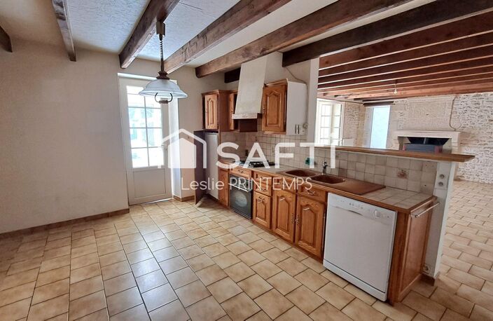 Maison spacieuse avec dépendances et jardin arboré — photo 3