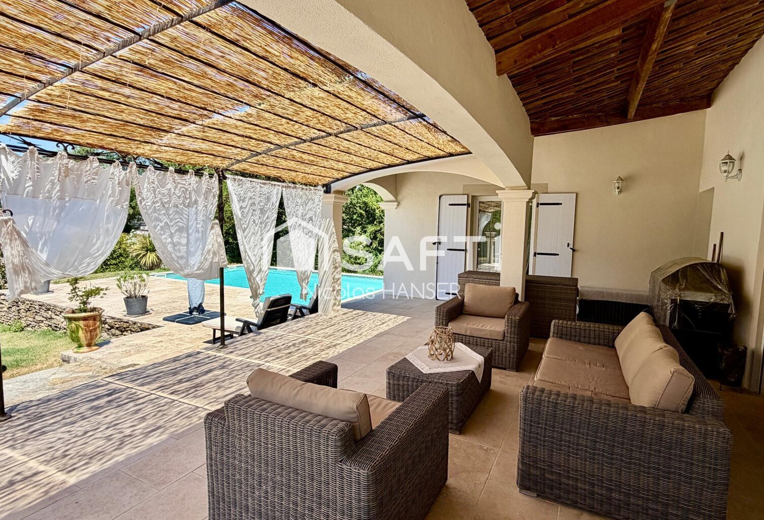 Villa avec picsine — photo 1
