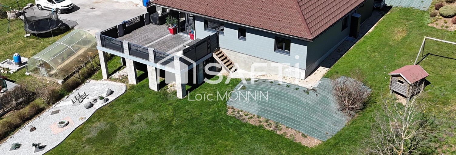 Maison 4 Pièces 102 m² à vendre à Maisons-du-Bois-Lièvremont (25650)