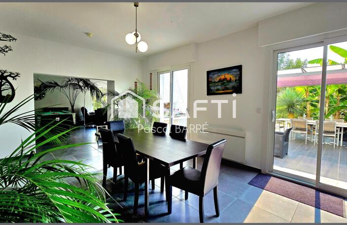 Propriété d'exception, 5 chambres à Nieul-le-Dolent — photo 3