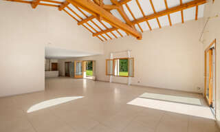 Maison 5 Pièces 337 m² à vendre à Saint-Pierre-de-Chandieu (69780)