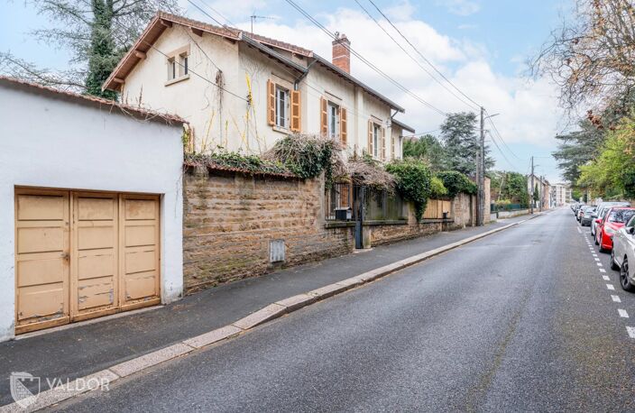 Maison années 30, 4 chambres, jardin et une adresse recherchée — photo 2