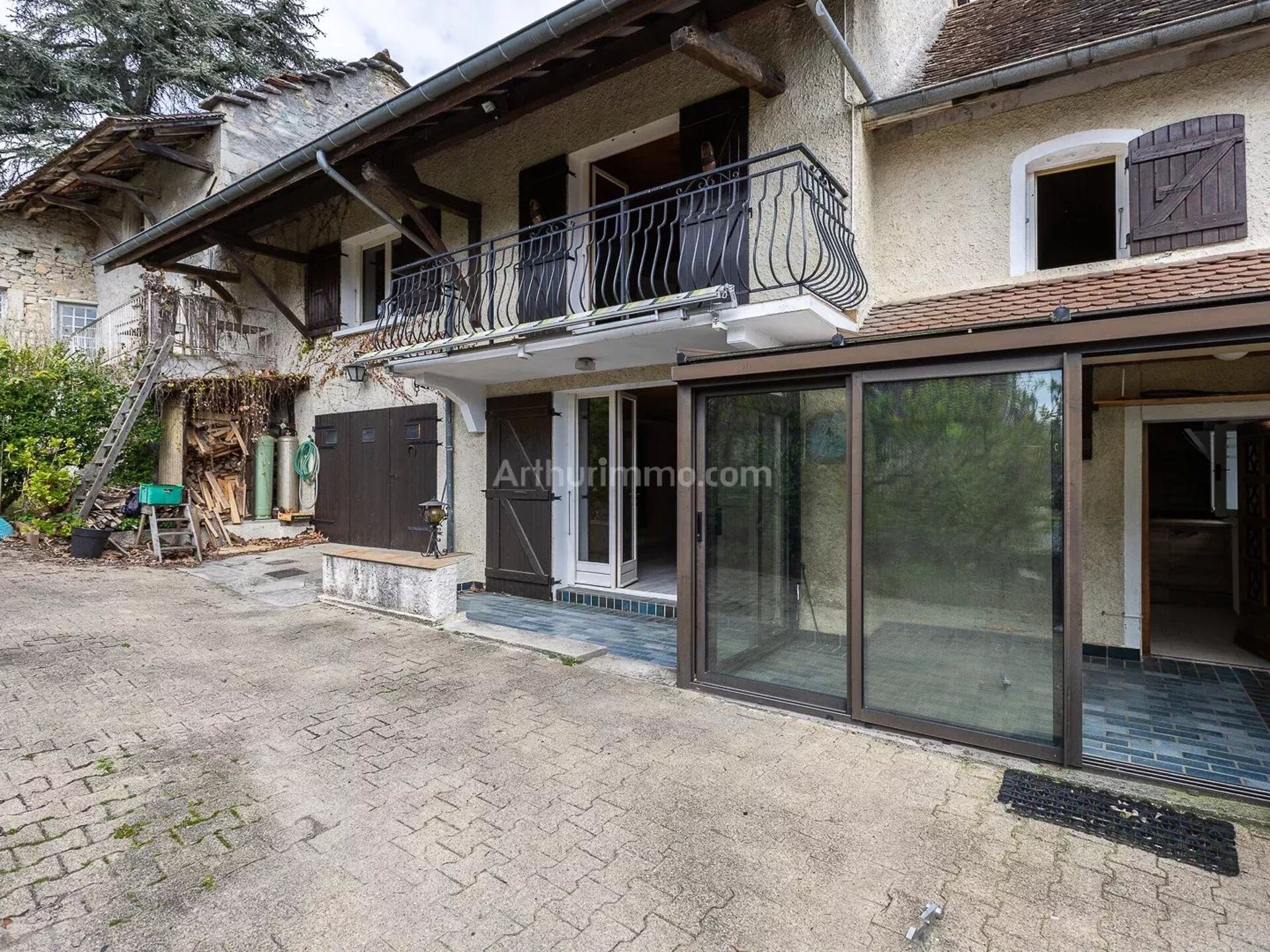 Maison 4 pièces 100 m² · à Groslée-Saint-Benoit · 100 m² · 179 500 €