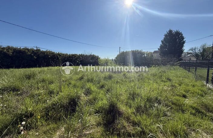 Terrain à bâtir au cœur de Saint-Astier — photo 3