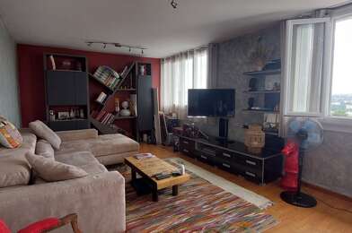Appartement 2 pièces 905 €