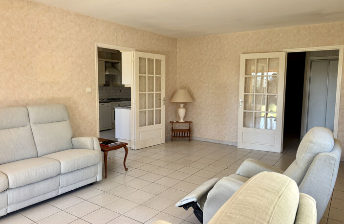 EXCLUSIVITE Maison de plain pied, 95 m2, 3 chambres, sur ter — photo 3