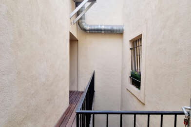Appartement 5 pièces 895 €