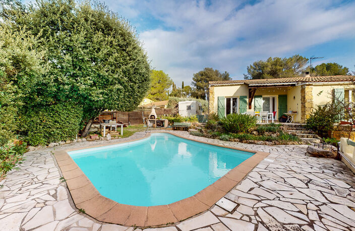 - ROQUEBRUNE SUR ARGENS — photo 3