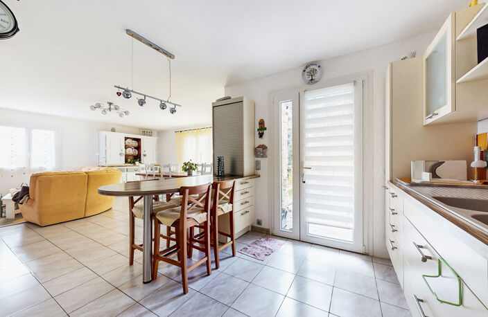 - ROQUEBRUNE SUR ARGENS — photo 4