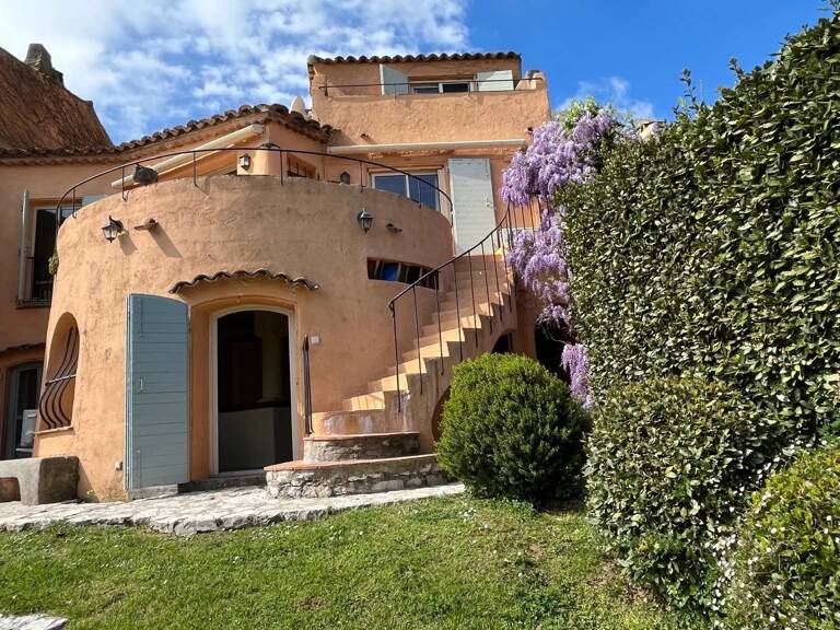 Maison — photo 1