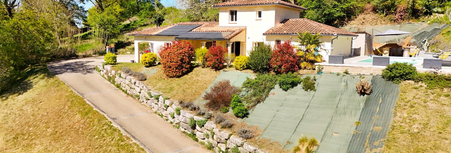 Maison 5 Pièces 135 m² à vendre à Aubin (12110)