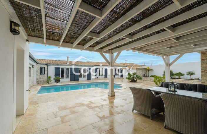 Vente maison 9 pièces 273 m² Puilboreau (17138) — photo 2